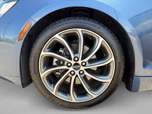 Used 2019 Lincoln MKZ Reserve w/ Reserve Plus Package FWD image 28