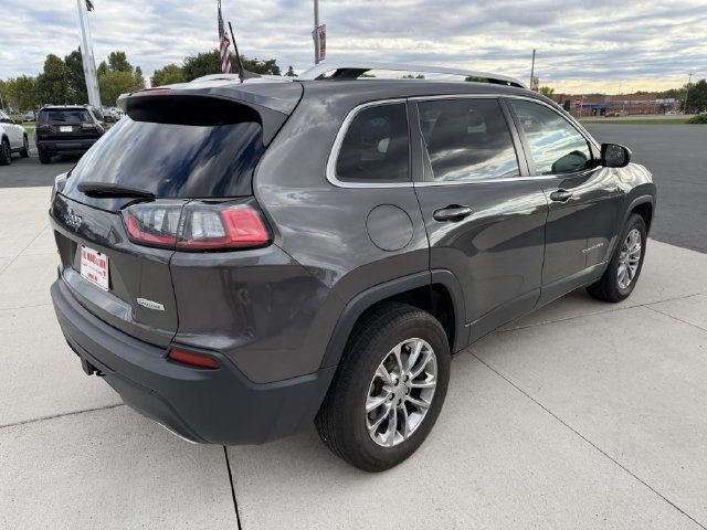 Used 2019 Jeep Cherokee Latitude Plus w/ Comfort/Convenience Group AWD/4WD image 8