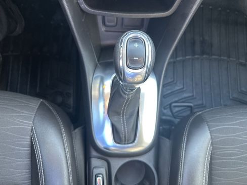 Used 2016 Buick Encore Convenience image 7