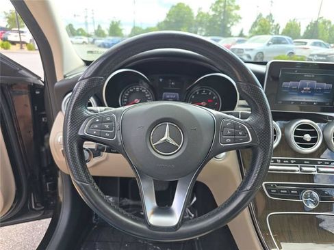 Used 2016 Mercedes-Benz C 300 4MATIC Sedan image 32