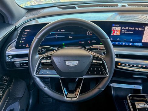 Used 2024 Cadillac Lyriq Luxury RWD image 29