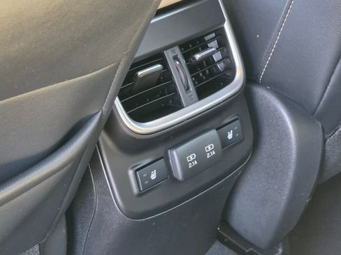 Certified 2022 Subaru Outback Limited XT image 18