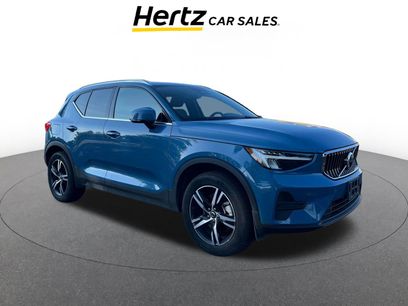 Used 2024 Volvo XC40 B5 Core