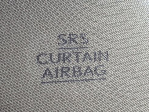 Used 2018 Lexus NX 300h AWD w/ Premium Package image 13