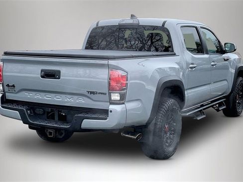 Used 2017 Toyota Tacoma TRD Pro image 10