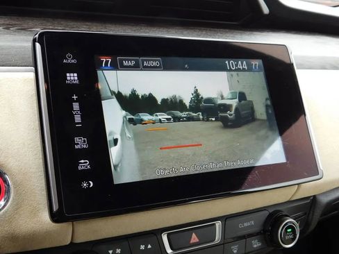 Used 2018 Honda Clarity Touring image 24