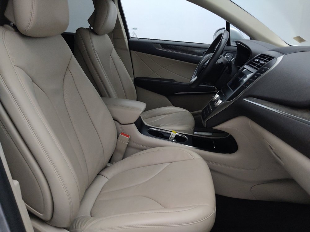 Used 2017 Lincoln MKC Reserve FWD image 21
