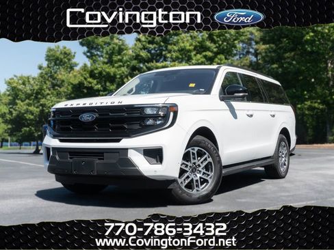 Used 2025 Ford Expedition Max Active RWD image 1