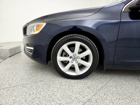 Used 2016 Volvo S60 T5 Premier w/ Convenience Package image 28