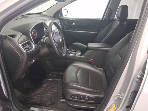 Used 2020 Chevrolet Equinox Premier w/ Premier Redline Edition image 18