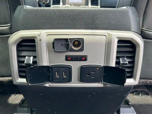 Used 2020 Ford F150 Lariat w/ Equipment Group 502A Luxury AWD/4WD image 40