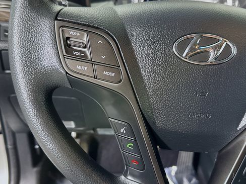 Used 2018 Hyundai Santa Fe Sport image 14