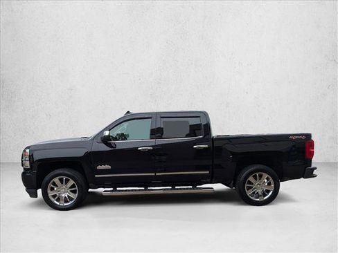 Used 2016 Chevrolet Silverado 1500 High Country w/ High Country Premium Package AWD/4WD image 9