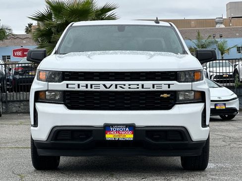 Used 2020 Chevrolet Silverado 1500 Custom w/ Custom Value Package image 9