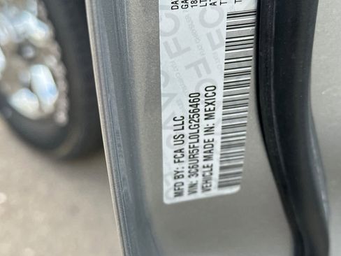 Used 2020 RAM 2500 Laramie AWD/4WD image 28