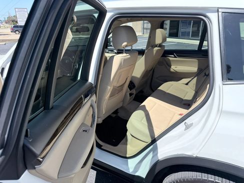 Used 2016 BMW X3 sDrive28i RWD image 15