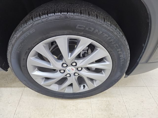 Used 2025 Buick Enclave Preferred AWD/4WD image 11
