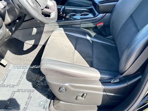 Used 2022 Dodge Durango GT image 19