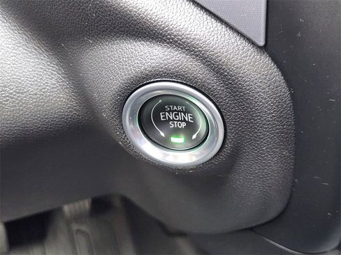 Used 2021 GMC Sierra 1500 SLT image 18