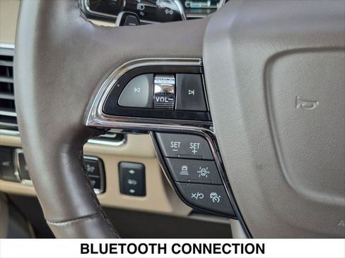 Used 2023 Lincoln Navigator L Reserve AWD/4WD image 14