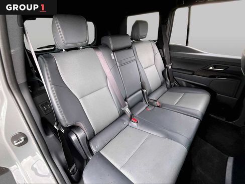 Certified 2025 Lexus GX 550 w/ Cold Area Package AWD/4WD image 17