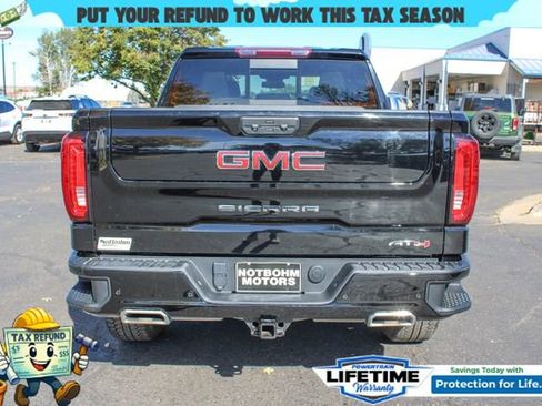 Used 2023 GMC Sierra 1500 AT4 w/ AT4 Preferred Package image 9