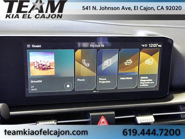 Certified 2026 Kia Sportage EX w/ EX Panorama Roof Package FWD image 29
