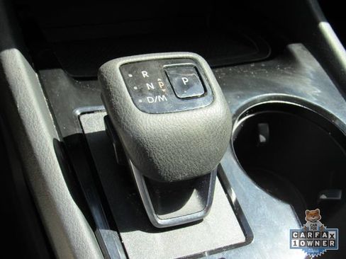 Certified 2023 Nissan Rogue SV FWD image 25