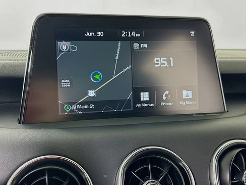 Used 2020 Kia Stinger GT1 RWD image 25