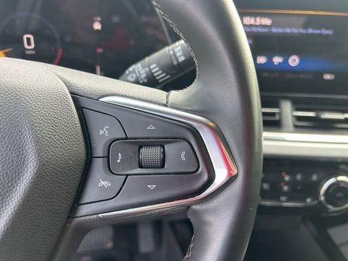 Used 2024 Chevrolet Trax LT w/ Driver Confidence Package image 18