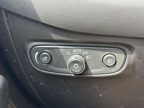 Certified 2024 Chevrolet Equinox Premier AWD/4WD image 26