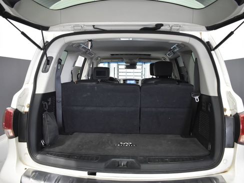 Used 2017 INFINITI QX80 4WD w/ Deluxe Technology Package image 41