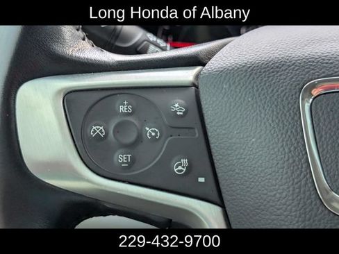 Used 2022 GMC Terrain SLT AWD/4WD image 25