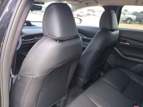 New 2025 MAZDA CX-30 AWD 2.5 S w/ Select Sport Pkg image 16