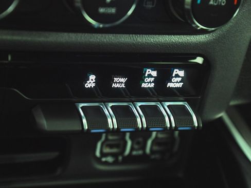 Used 2022 RAM 1500 Big Horn image 23