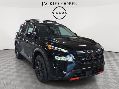 New 2026 Nissan Rogue SV AWD/4WD image 3