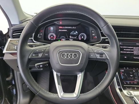 Used 2023 Audi Q8 Prestige AWD/4WD image 24