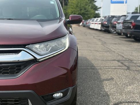 Used 2019 Honda CR-V EX image 4