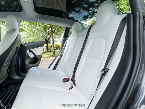 Used 2018 Tesla Model 3 Long Range AWD/4WD image 23