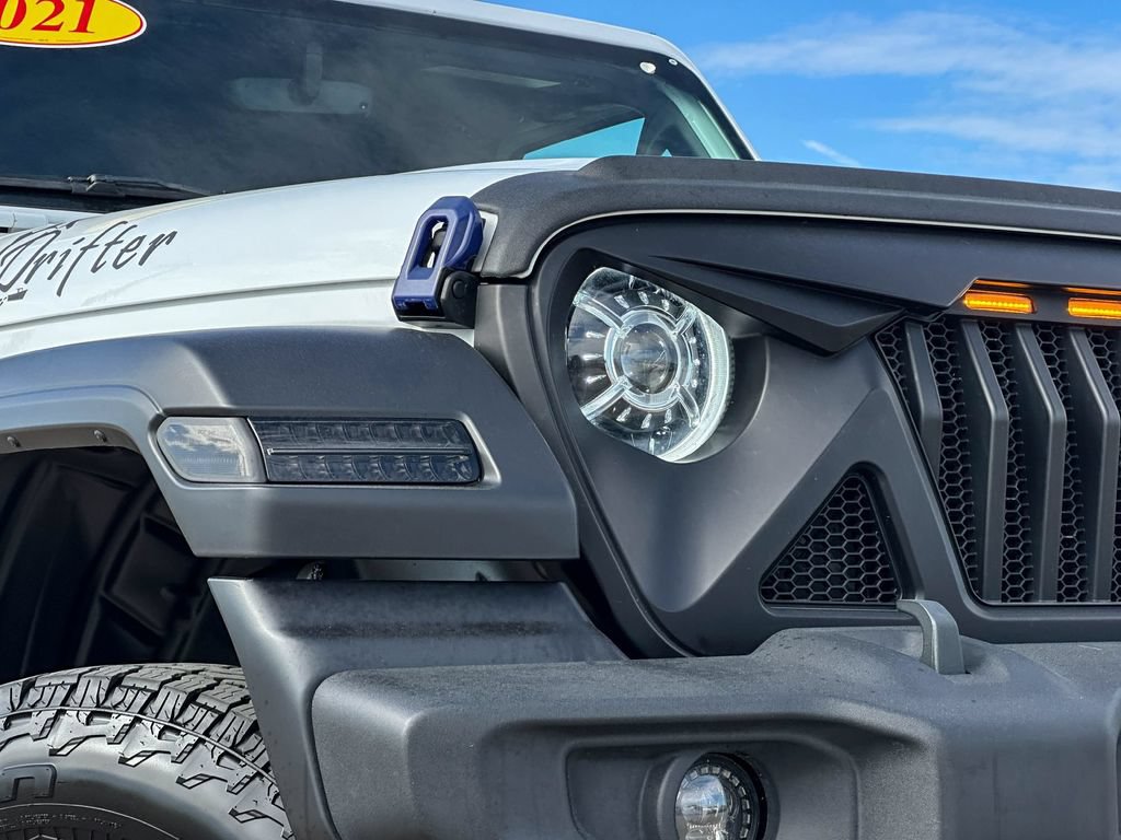 Used 2021 Jeep Wrangler Unlimited Sport AWD/4WD image 3
