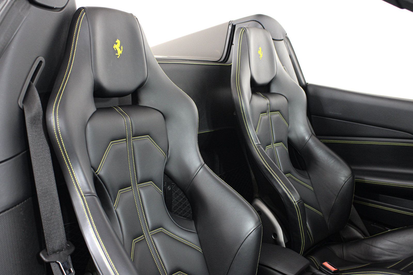 Certified 2017 Ferrari 488 Spider RWD image 29