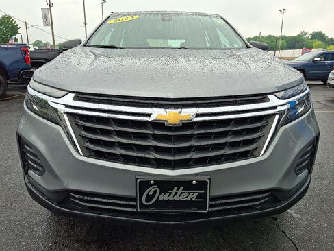 Used 2023 Chevrolet Equinox LS AWD/4WD image 8