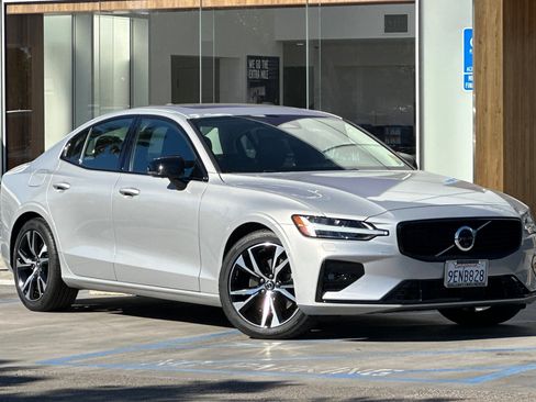 Certified 2023 Volvo S60 B5 Plus w/ Climate Package image 2