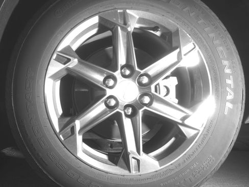 Used 2025 Chevrolet Blazer LT FWD image 14
