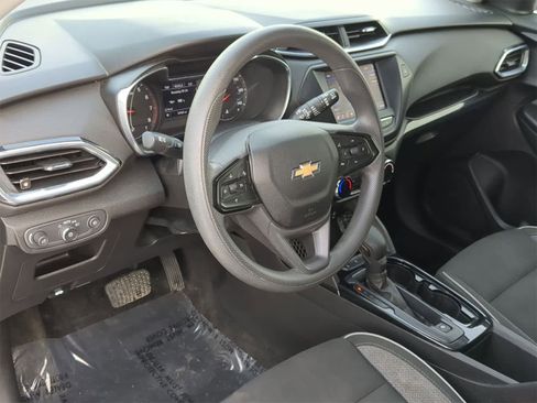 Used 2021 Chevrolet TrailBlazer LT w/ Driver Confidence Package image 10