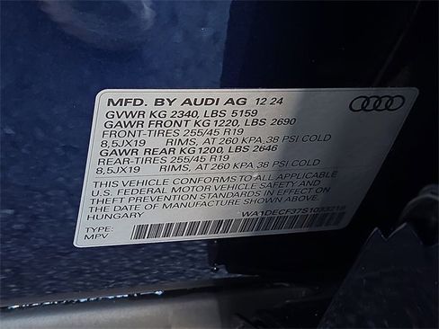 Certified 2025 Audi Q3 2.0T Premium w/ Convenience Package image 27