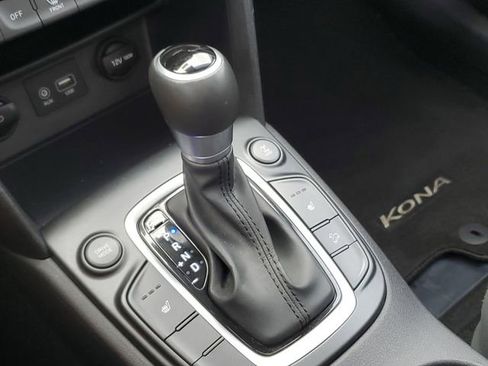 Used 2019 Hyundai Kona Limited AWD/4WD image 31