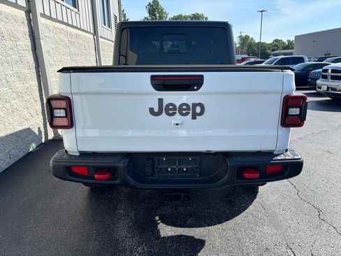 Used 2020 Jeep Gladiator Rubicon AWD/4WD image 4