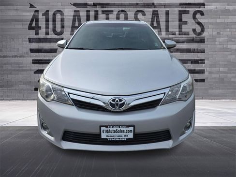 Used 2013 Toyota Camry XLE FWD image 5