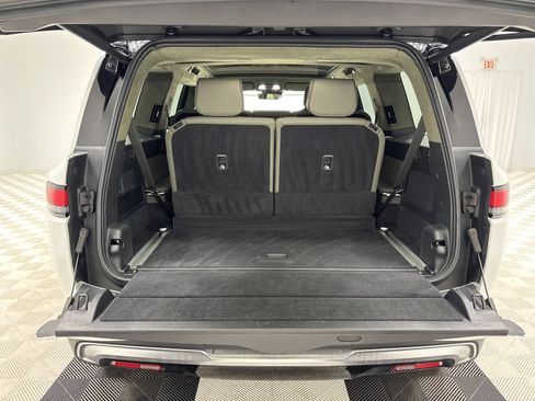 Used 2024 Rivian R1S Adventure image 15